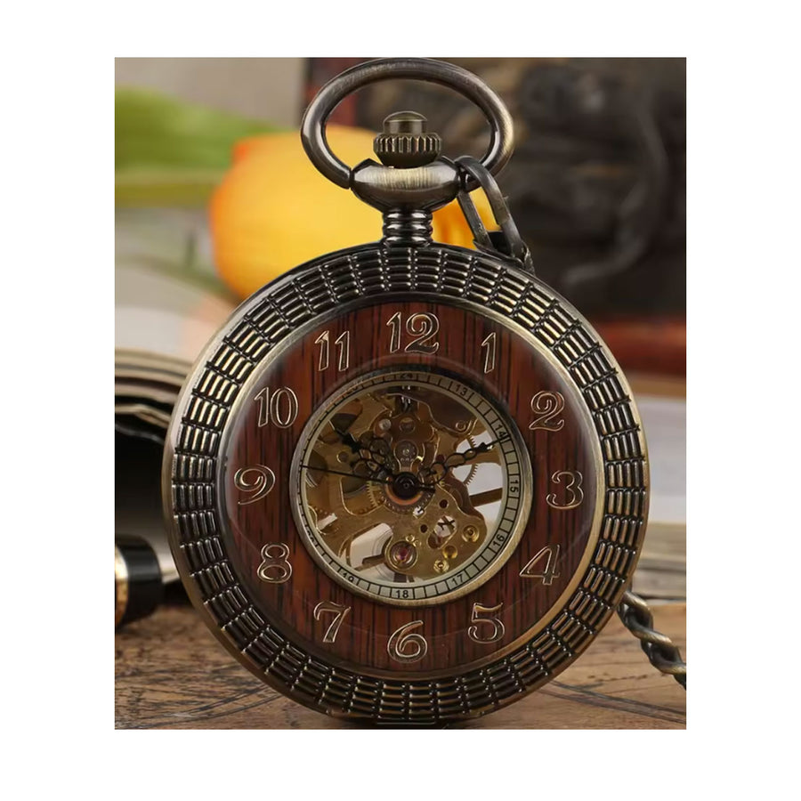 Taschenuhr Reading mit Nussbaumholz, mechanischer Handaufzug - STADTHOLZ